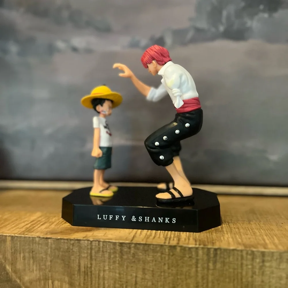 One Piece Luffy & Shanks Figures Anime Action FigureFigures Model or Cake Topper